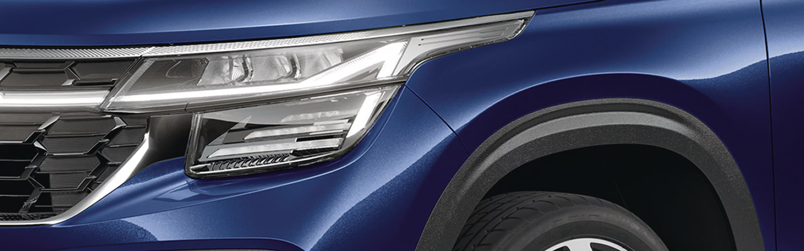 Dazzling Crown Jewel LED Headlamps with Star Map LED DRLs & Star Map Sweeping LED Light Guide